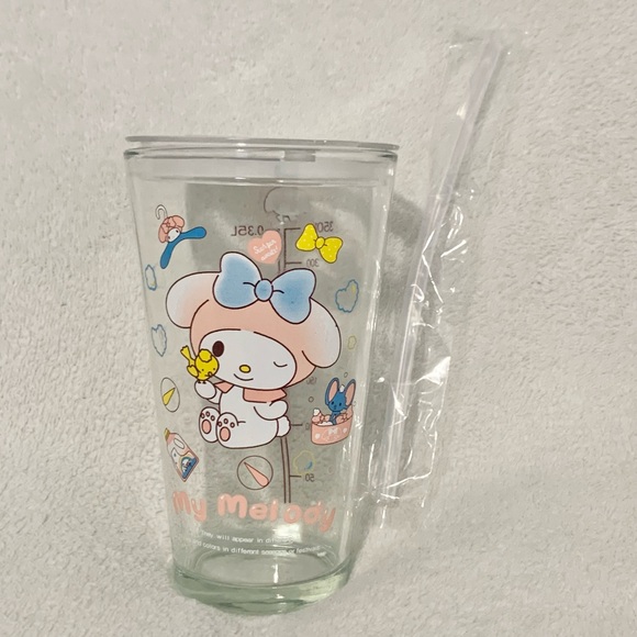 New My Melody Glass Tumbler with Cover & Straw - Picture 3 of 3
